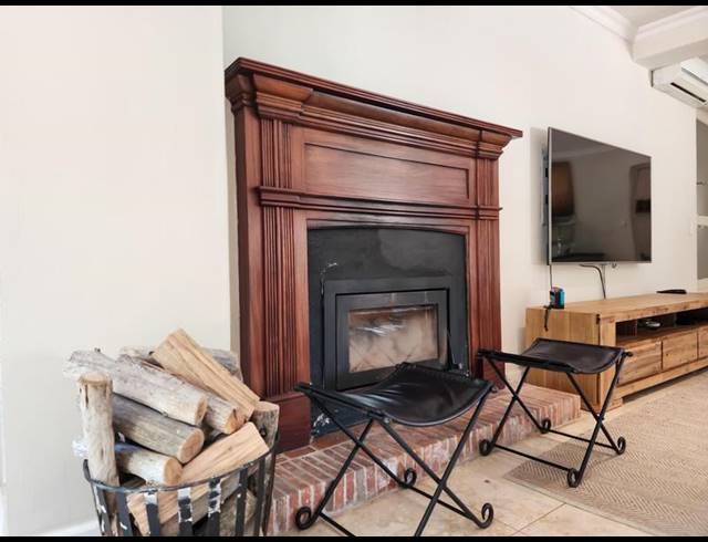 5 BEDROOM HOUSE FOR SALE IN HELGARDA ESTATE